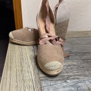 JustFab Taupe Espadrille Wedge Sandals